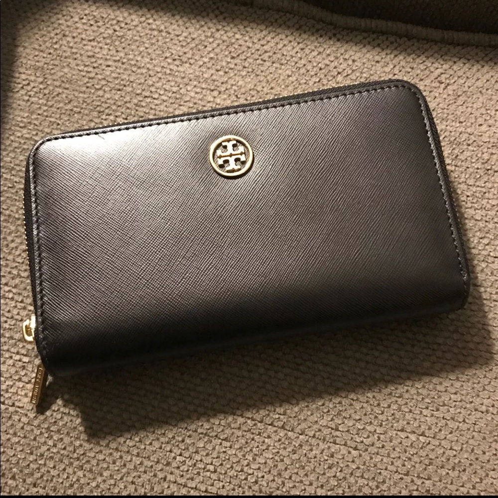 Tory Burch Black Wallet